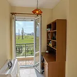 Virginia Villa Lixouri