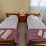 Vila Virginia Lixouri