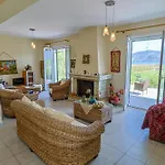 Virginia Villa *