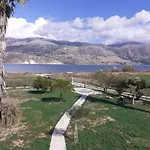 Vila Virginia Lixouri