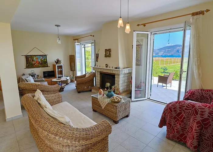 Virginia Βίλα Ληξούρι