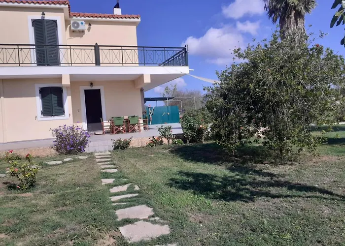 Virginia Vila Lixouri